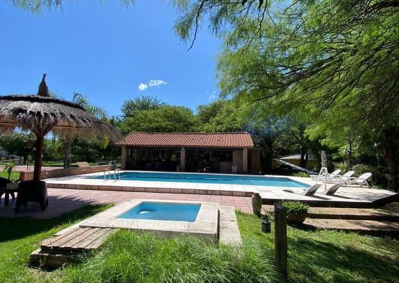 Las Rosas Hôtel | Posada La Ernestina