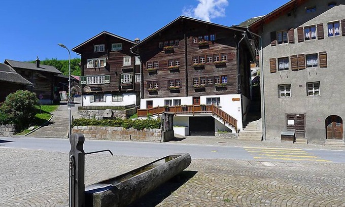Grafschaft Appartement | Poschthüs 1.OG by Interhome