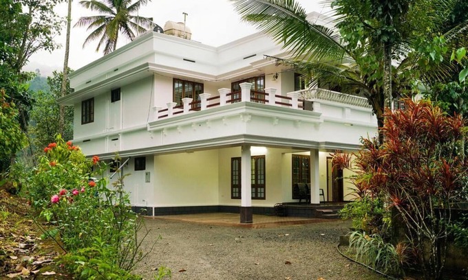 Devikolam Station Balnéaire | Posh Rooms / Partie paisible et verte de Munnar