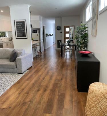 Sherbrooke Maison | Position Perfect in the Heart of Sherbrooke