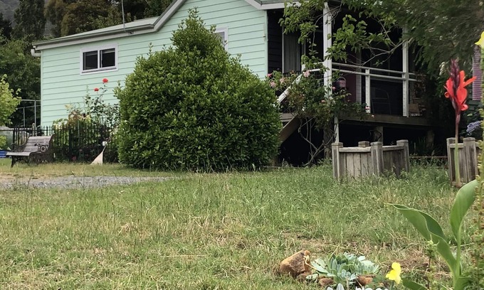 Castle Forbes Bay Cottage | Possumbrook Cottage Castle Forbes Bay