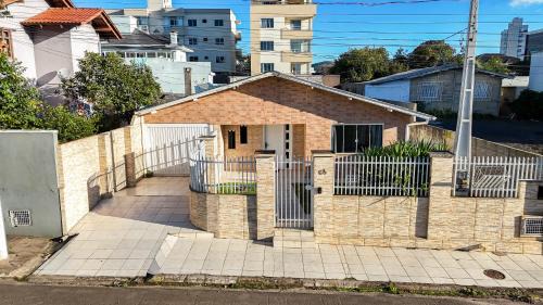 Lages Maison | Pousada Guaripuna