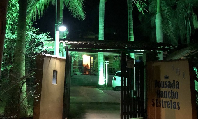 Vivenda Santa Monica I Hôtel | Pousada Rancho 5 Estrelas