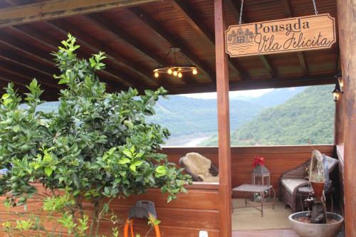 Sao Valentim do Sul Chalet De Ski | Pousada Vila Felicita