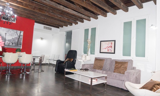 Barrio de las Letras Appartement | Terrasse Prado Moratín.