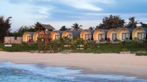 Una Hôtel | Praveg Ghoghla Beach Diu