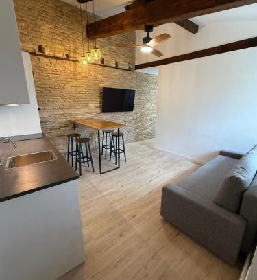 Old Town Appartement | Precioso ático con vistas en el centro de Pamplona