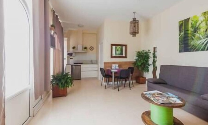 Zarautz Appartement | Precioso Apartamento Costero en Zarautz Oasis Palm, Precioso Apartamento Costero en Zarautz Oasis Pa