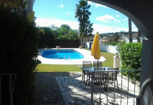 Paichi Maison | PRECIOSO BUNGALOW EN MORAIRA/LOVELY BUNGALOW IN MORAIRA