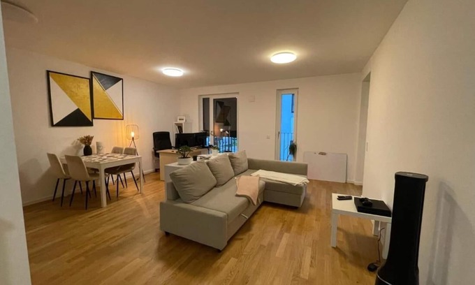 Schoenefeld Appartement | Aéroport de Precious Sta