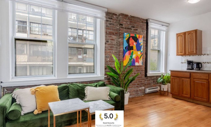 Shaughnessy Village Appartement | Premium location | Amazing 3BR downtown MTL ZJ3