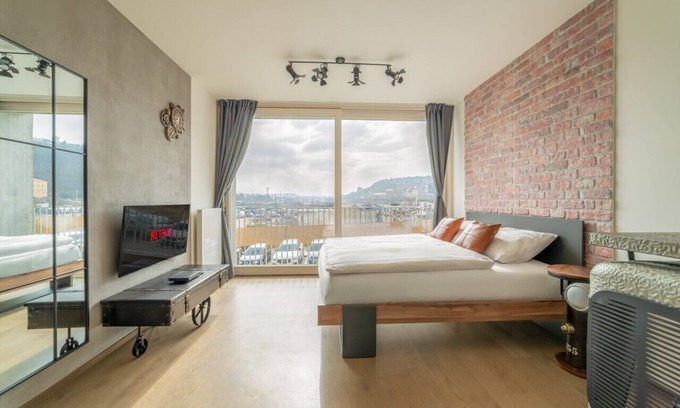 Smichov Appartement | Premium Smichov City Elite: Chic Industrial Suite