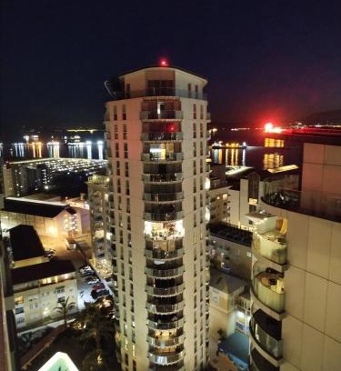 Gibraltar Appartement | Premium Studio with Sea Views and Pool