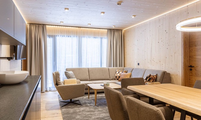 Saalbach Appartement | Premium suite for up to 7 people & private wellness area