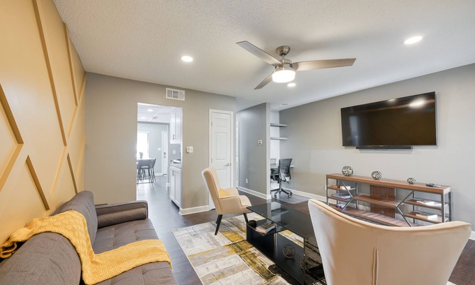 Peachtree Corners Maison | Premium Townhome #2 w/ 2 King Beds & Luxury Baths