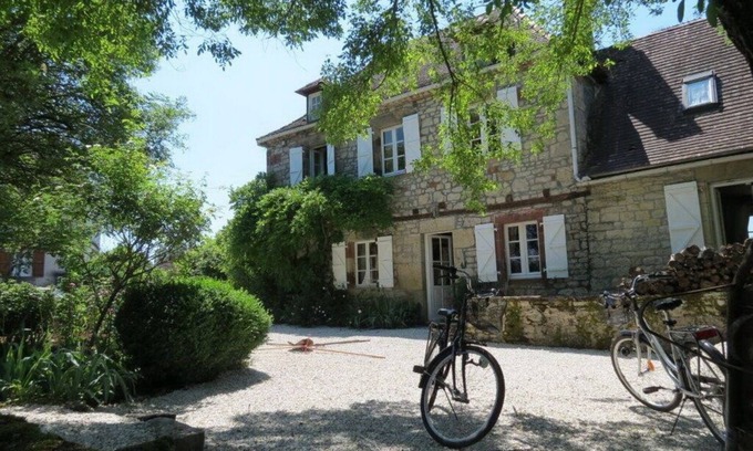 Chauffour-sur-Vell Maison | Presbytère de Chauffour-sur-Vell - Vallée de la Dordogne