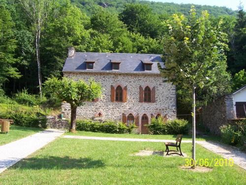 Laval-sur-Luzege Maison | Presbytere