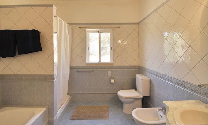 Alfeicao Maison | Prestige For Home Sea View Villa with Pool-Poço Geraldo, Loulé