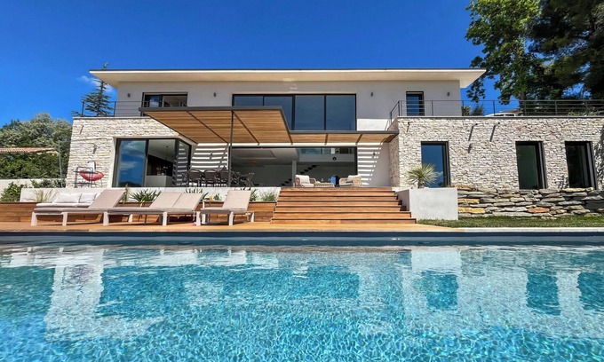 Eguilles Maison | Ville de prestige avec vue