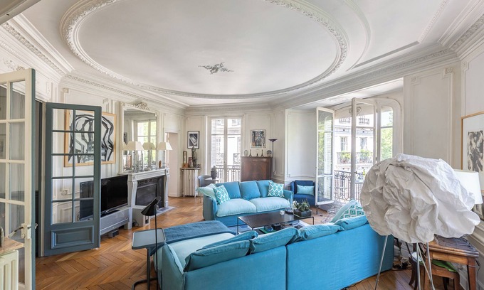Porte-Saint-Martin Appartement | Très bel appartement design, 150 m2 le long du canal St Martin