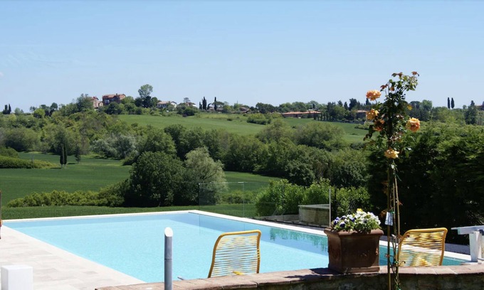 San Rocco a Pilli Appartement | Prestigious apartment infinity pool breathtaking view wifi and air conditioning