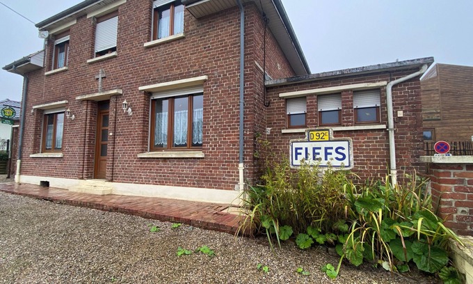Fiefs Lit Et Petit-Déjeuner | Joli gîte 12 personnes à Fiefs (campagne du Ternois 62) 3 épis, idéal rando/vélo