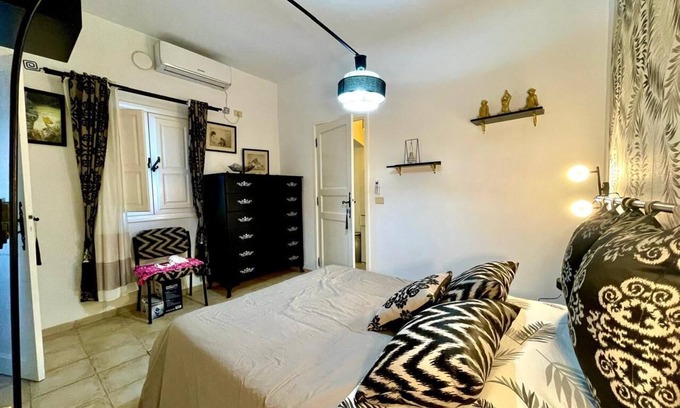 Djerba Midun Maison | Djerbian house with pool near sea ZT