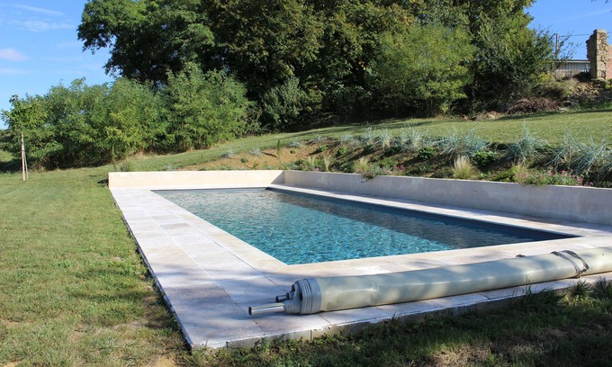 Benque Autre | Jolie ferme avec vue imprenable sur les Pyrénées et piscine 12m