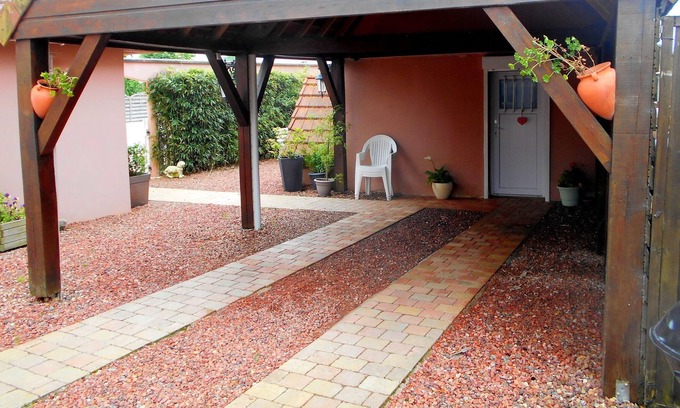 Folleville Maison | Maison confortable avec piscine privée à Folleville