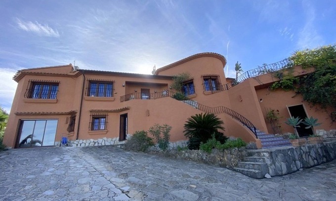 Monte Pego Maison | Villa jolie et luxueuse avec piscine privée et vue superbe