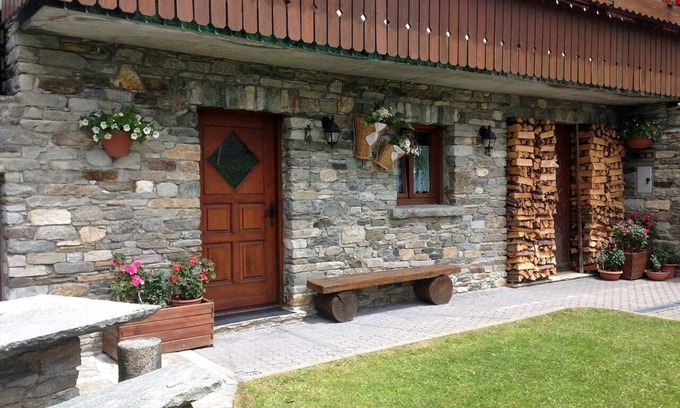Madesimo Chalet De Ski | JOLI APPARTEMENT DEUX PIÈCES DE STYLE ALPIN