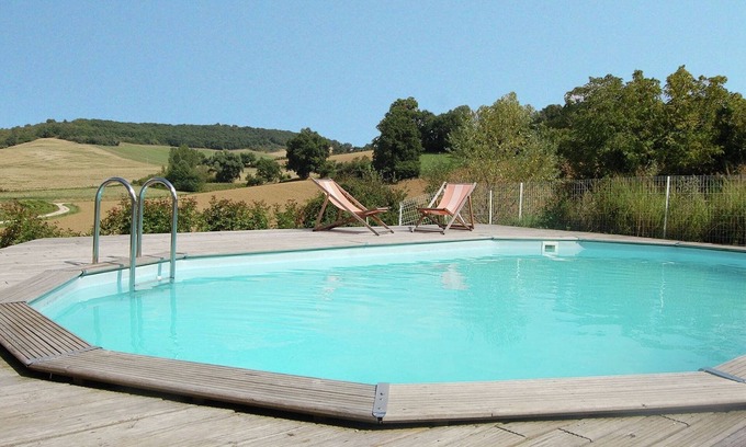 Montadet Villa | Jolie villa avec piscine privée à Montadet, France