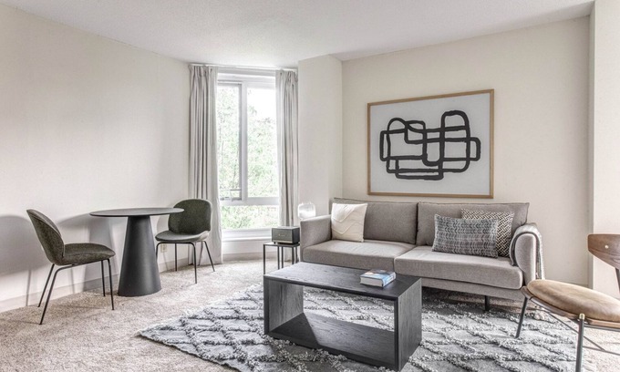 Prudential - St. Botolph Appartement | Prime Back Bay 2BR/2B steps from Prudential Center, by Blueground