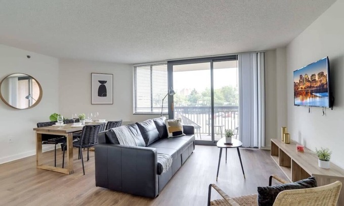 Pentagon City Appartement | Prime Location Modern Apartment at Pentagon City