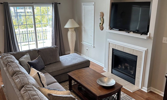 North End Copropriété | Prime Location Ocean Side of Asbury - Beautiful 3BR 2BA - Wi-Fi & Wii