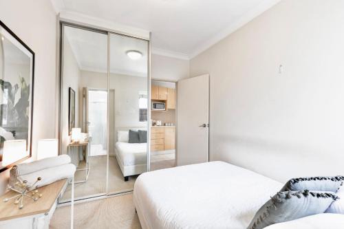 Bondi Junction Appartement | Prime location unit with backyard