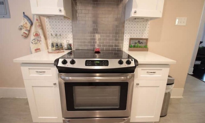 Mahncke Park Maison | Prime Location, Walk to All Best Known Attractions
