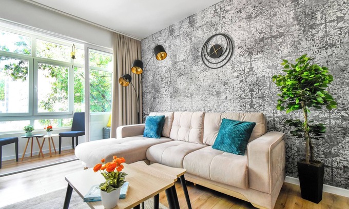 Sofia City Center Appartement | Prime Spot for 5 | Full Kitchen | Wi-Fi | AC