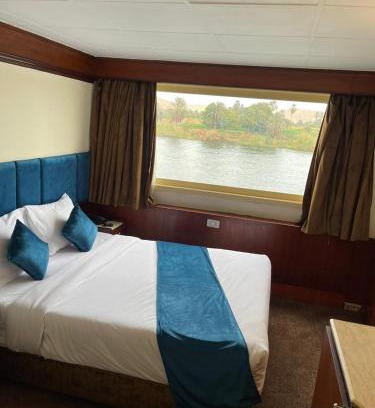 Cairo Hôtel | Prince Omar Boat