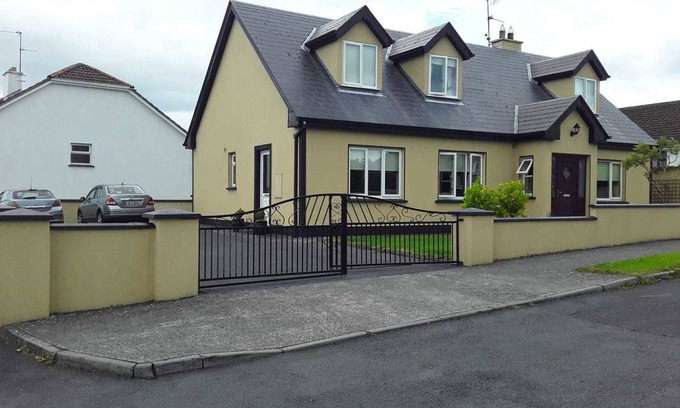 Tuam Station Balnéaire | Chambre privée ∙ 2 personnes