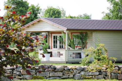 Saaremaa Appartement | Privaatne ja stiilne majake terrassiga