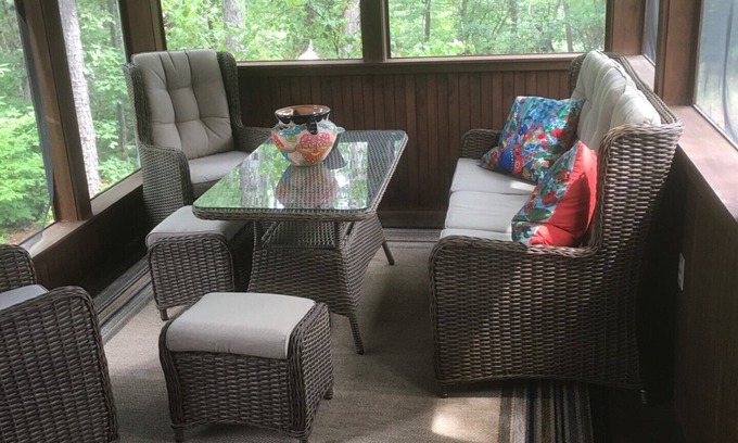 Hiram Maison | Privacy surrounds this home with a mountain view and lake access.