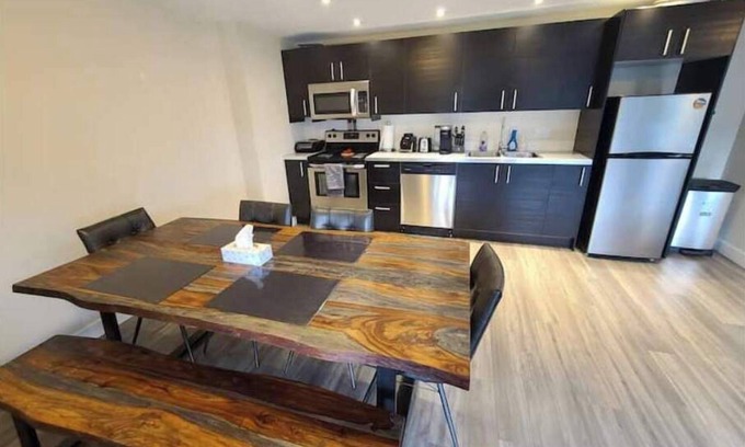 Vernon Appartement | Private 1bd 1 ba suite w/ lake views