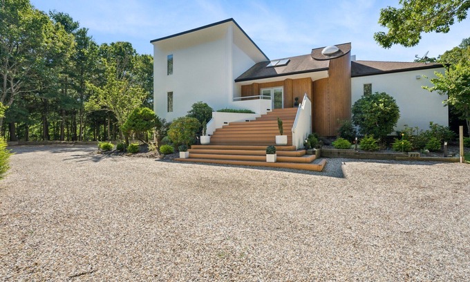 North Sea Maison | Private 2.1 acre gated home with heated pool and tennis & pickleball court