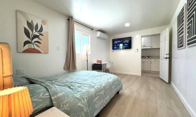 Bassett Maison | Private 2BR+2BA w/kitchen,Everything is for exclusive use, WiFi, AC, Smart TV.