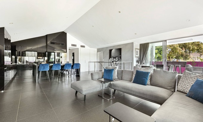 Enmore Appartement | Private 3 Bed penthouse in Marrickville/Enmore in the heart of the Inner west