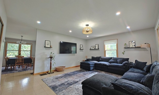 Shippensburg Maison | Private 3-bedroom, 2-bath House with Large Yard in Shippensburg