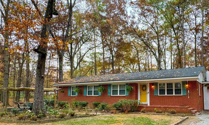 Mount Berry Maison | Private 4BR Oasis in the City, near Tennis Center