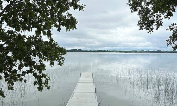 Ashby Maison | Private 9 acre Peninsula on Pelican Lake in Ashby.