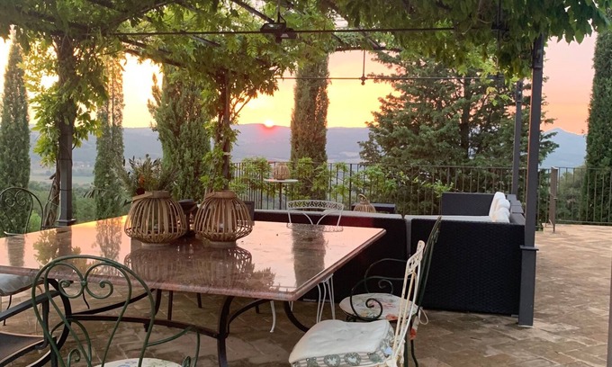Montalcino Villa | Une retraite de luxe privé à Montalcino